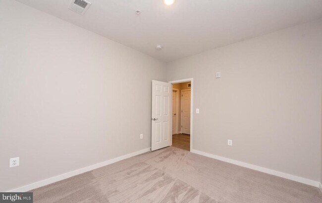 Building Photo - 3307 Demirel Way