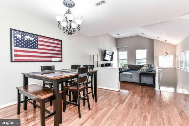 Building Photo - 11400 Windleaf Ct