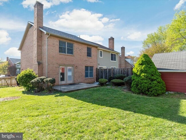 Building Photo - 2056 Cidermill Ln