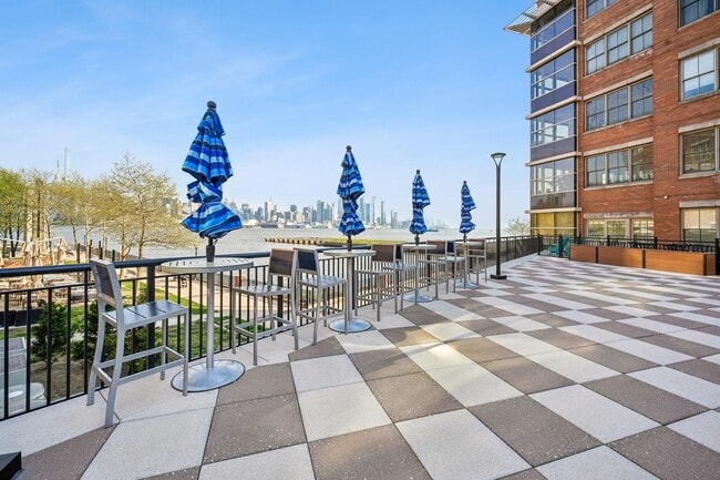 Building Photo - 22 Ave at Port Imperial