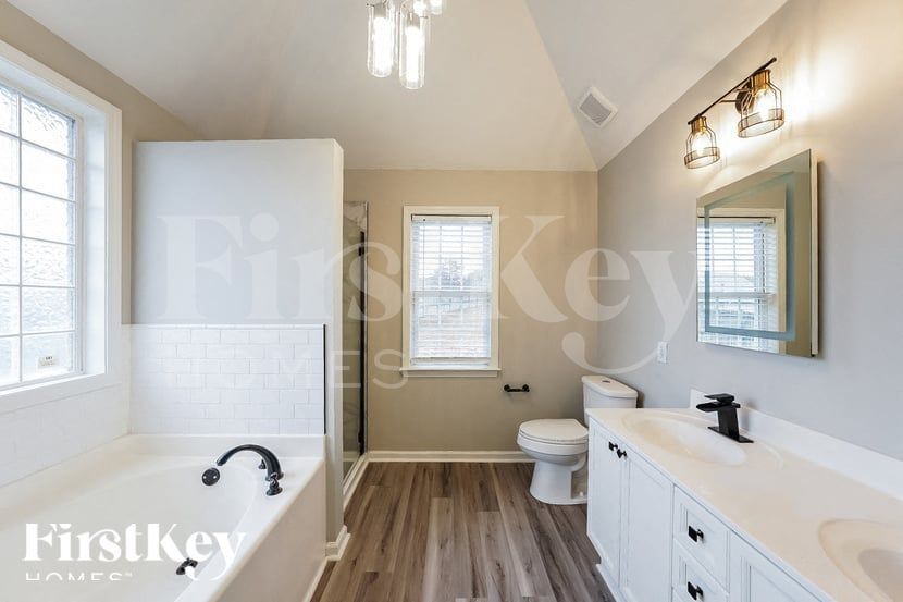 Building Photo - 609 Camden Cove Ln