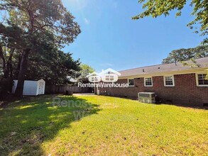 Building Photo - 2444 Tullibee Dr