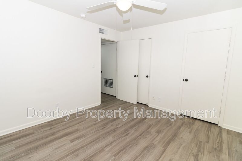 Building Photo - 513 Donaldson Rd