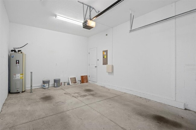 Building Photo - 16858 Red Brick Ln