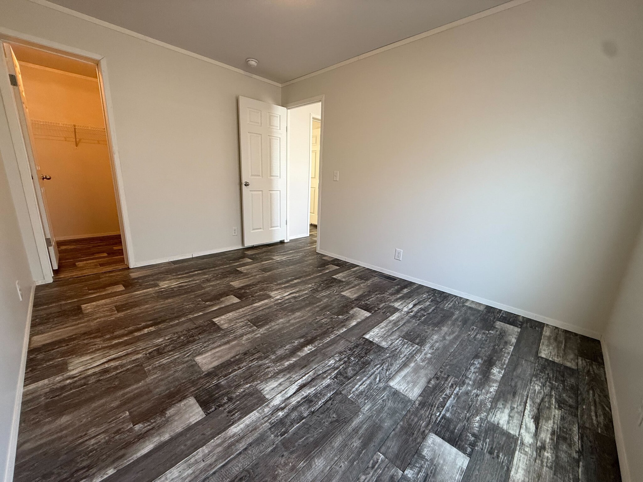 Building Photo - 11977 Springbrook Ct