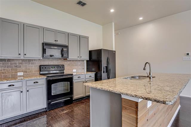 Building Photo - 931 Hunter Ln