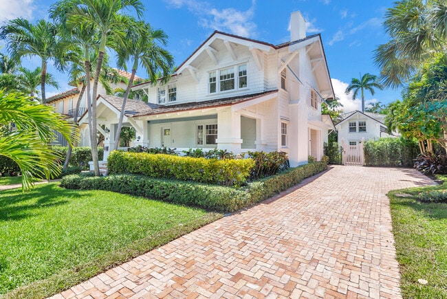 Primary Photo - 142 Seabreeze Ave