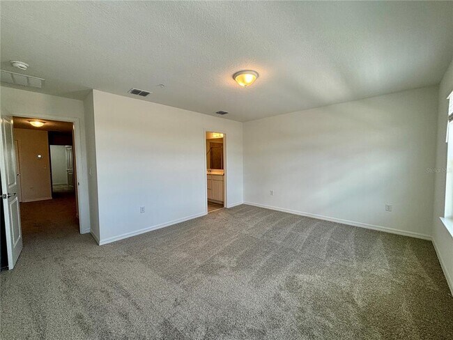 Building Photo - 11451 Harborview St