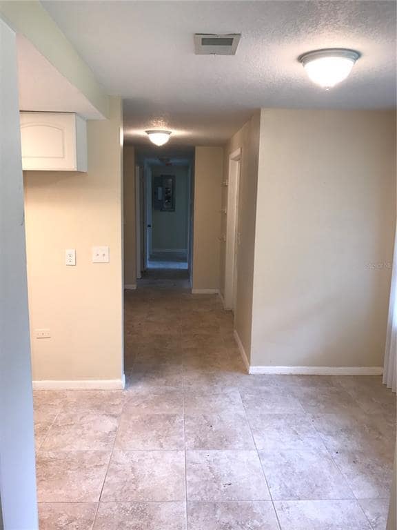 Building Photo - 906 Homewood Dr