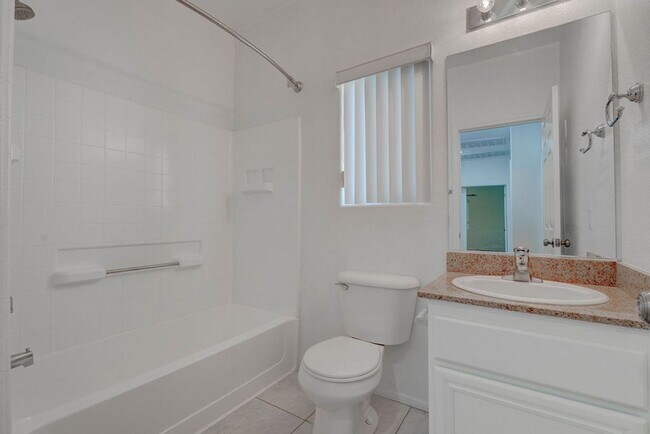 Building Photo - 3109 Strawberry Park Dr