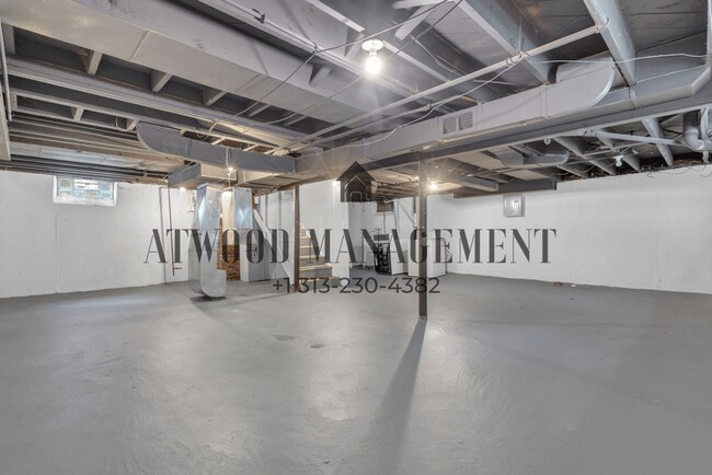Building Photo - 9969 Pierson St
