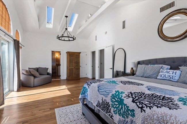 Building Photo - 20 Alanson Ln