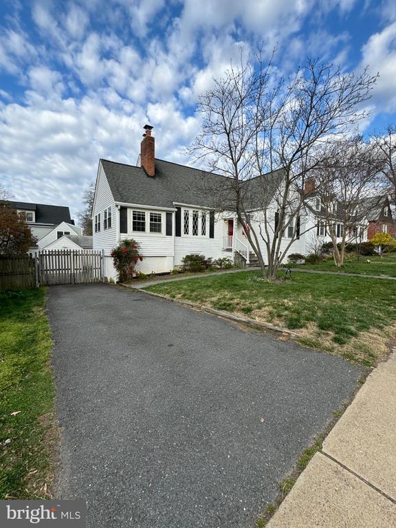 Building Photo - 1406 N Glebe Rd