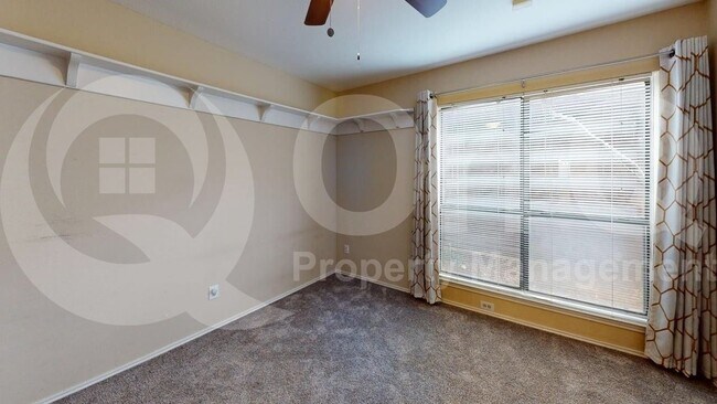Building Photo - 6708 Roman Ct