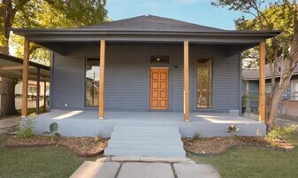 Building Photo - 2106 Saunders Ave