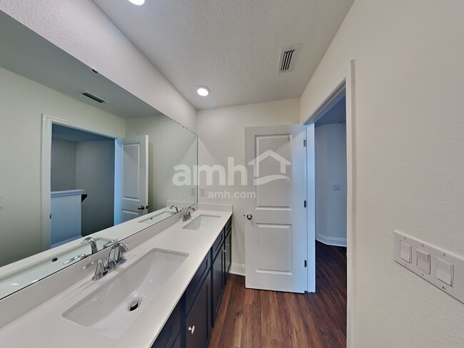 Building Photo - 3651 Windward Hls Blvd