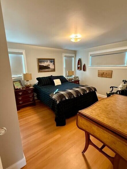 Bed 2 - 38 Wychunas Ave