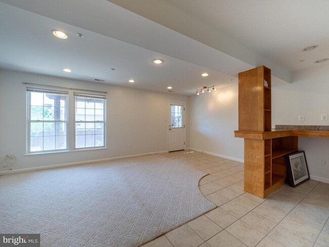 Building Photo - 20900 Rosebay Pl