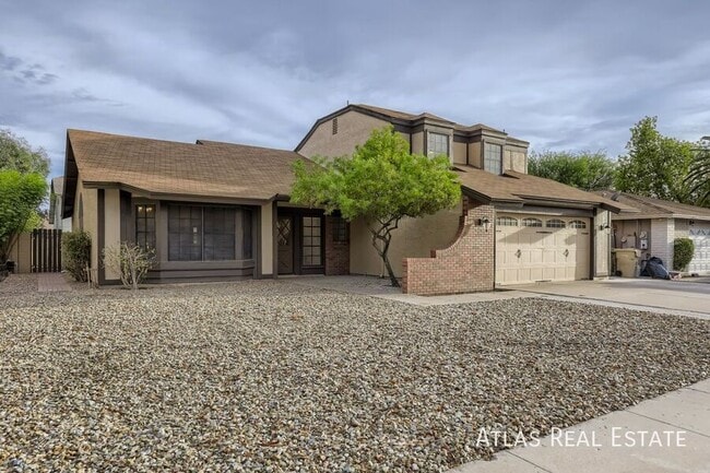 Building Photo - 5337 W Desert Hills Dr