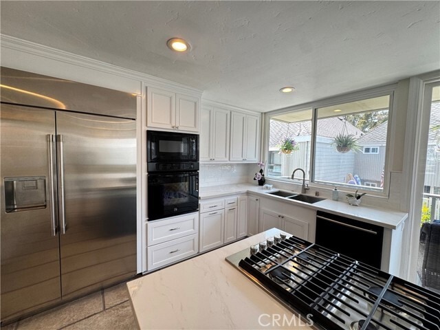 Building Photo - 16355 Wimbledon Ln