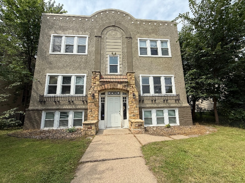 Primary Photo - 3412 Chicago Ave