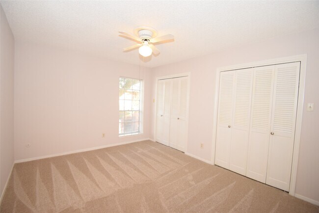Building Photo - 14239 Misty Meadow Ln