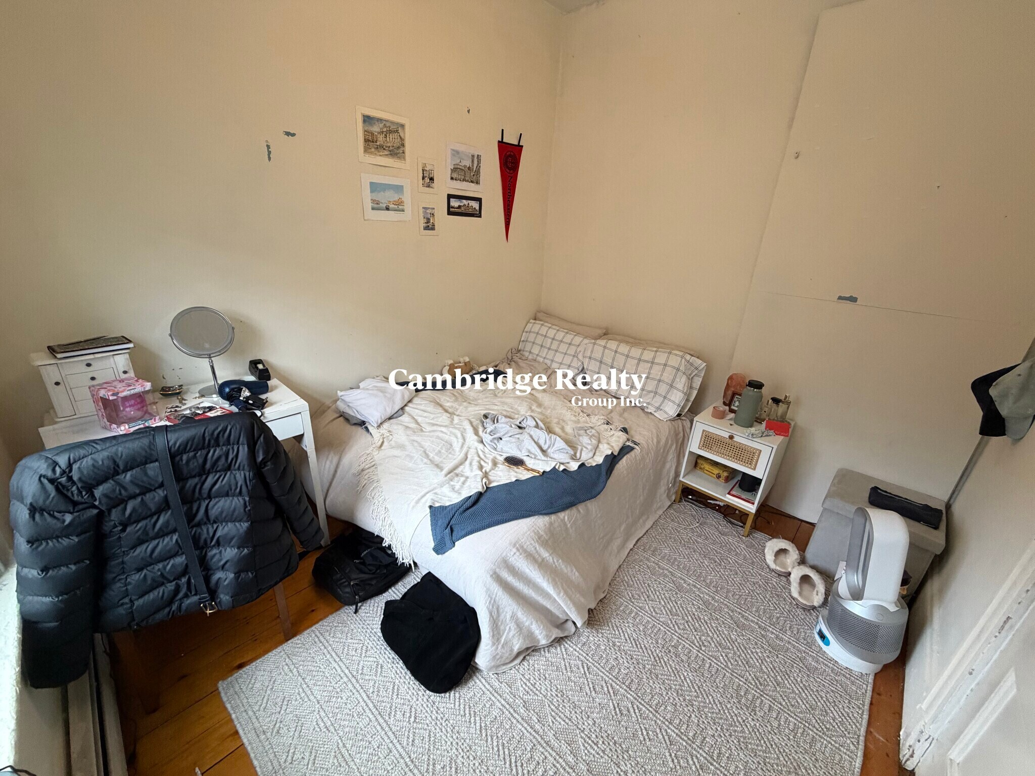 Building Photo - 44 Delle Ave