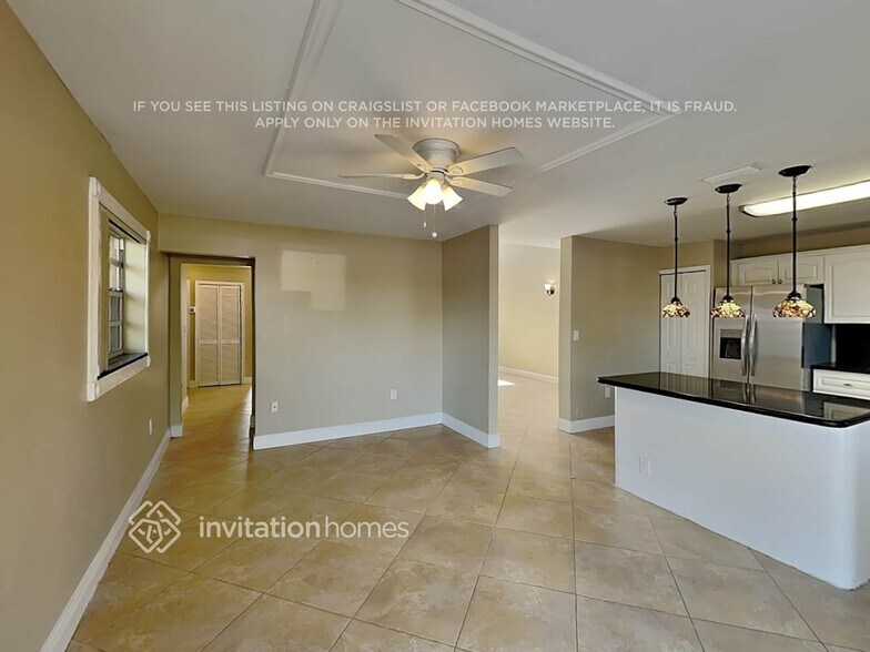 Building Photo - 6340 SW 156th Ct