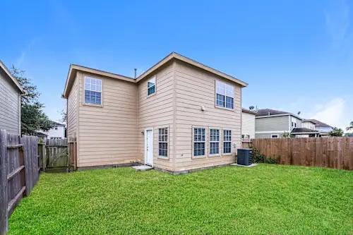 Building Photo - 335 Remington Creek Dr