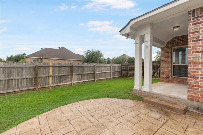Building Photo - 4161 Shallow Creek Loop