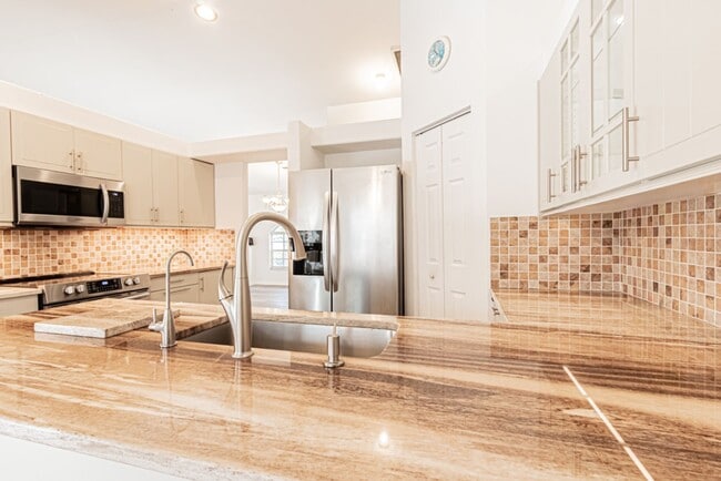 Building Photo - 5-Bed Home With Private Heated Pool & Large Yard - Pet Friendly!