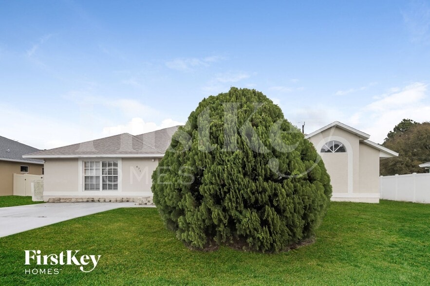 Primary Photo - 471 Firestone St NE