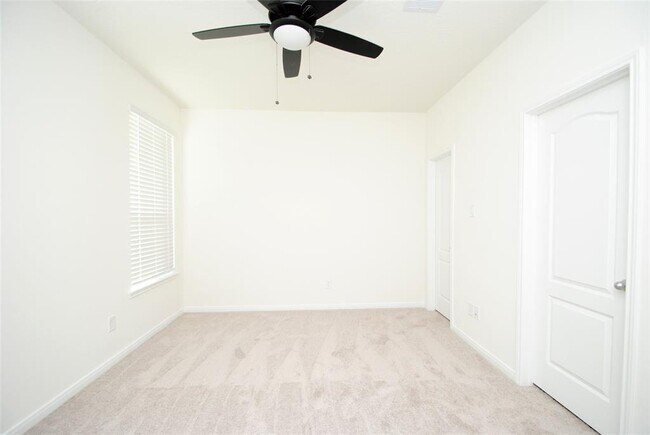 Building Photo - 9207 BetanCourt Ct