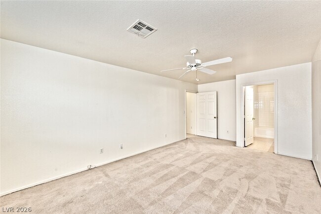 Building Photo - 1637 Cave Spring Dr