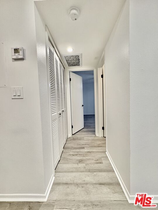 Building Photo - 1103 W Angeleno Ave