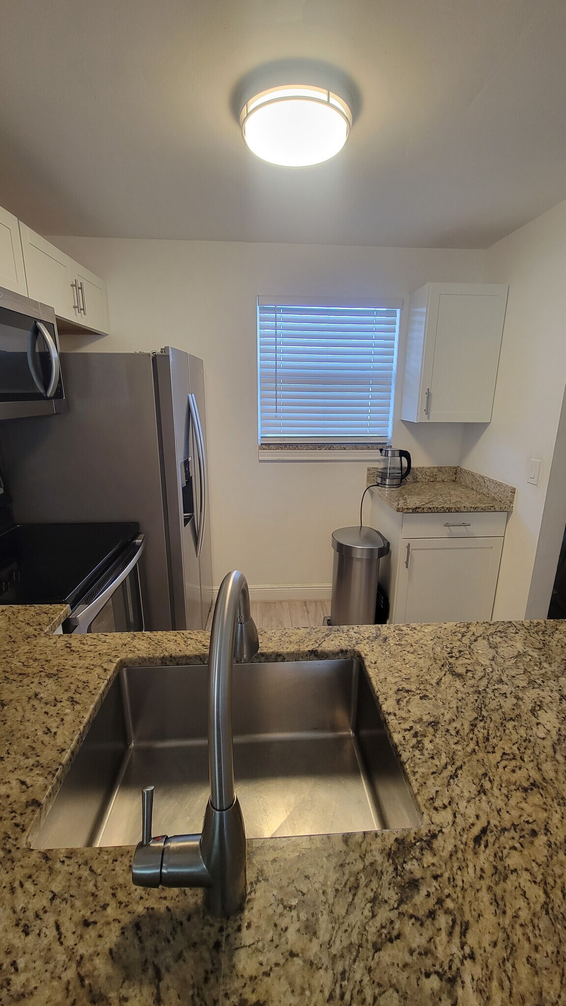 Building Photo - 2929 S Ocean Blvd