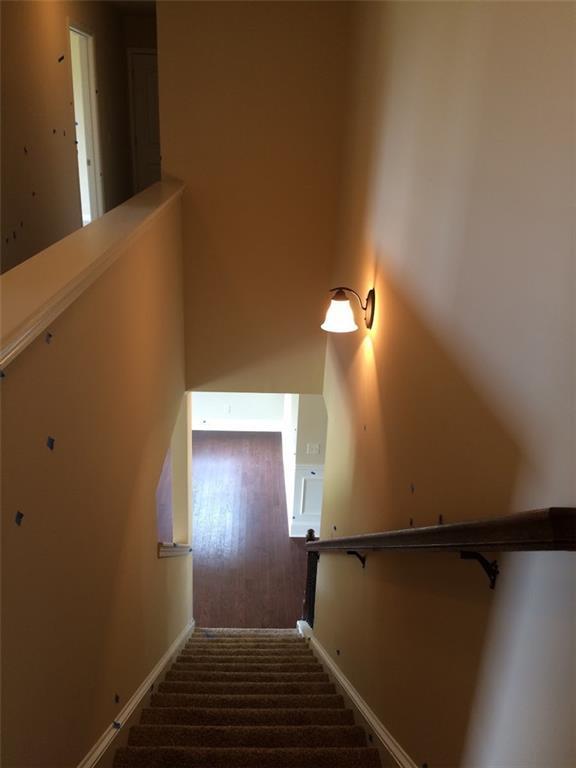 Building Photo - 736 Westmoreland Ln NE