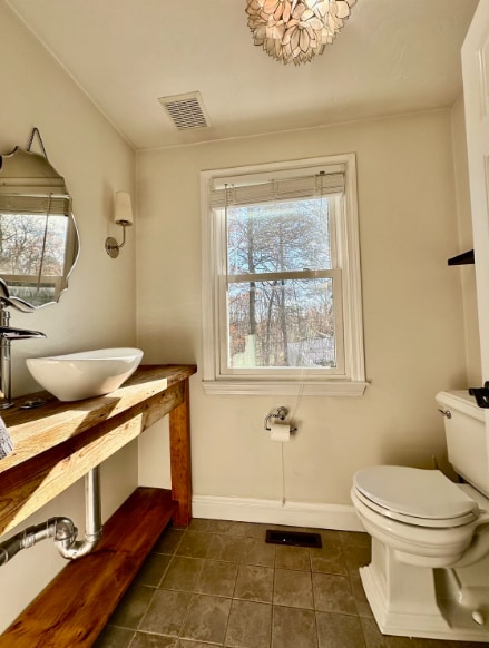 Building Photo - 29 Draper Cir