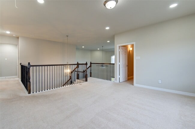 Building Photo - 28918 Woods Rose Ct