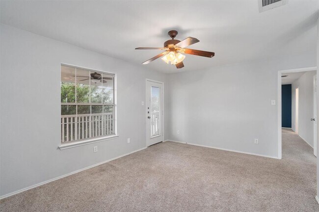 Building Photo - 2277 Green Meadows Ln