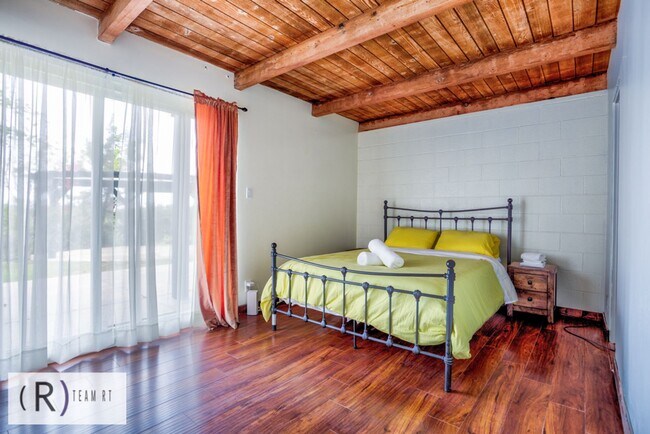 Building Photo - An Oasis of Calm In the Center of Riverside, CA