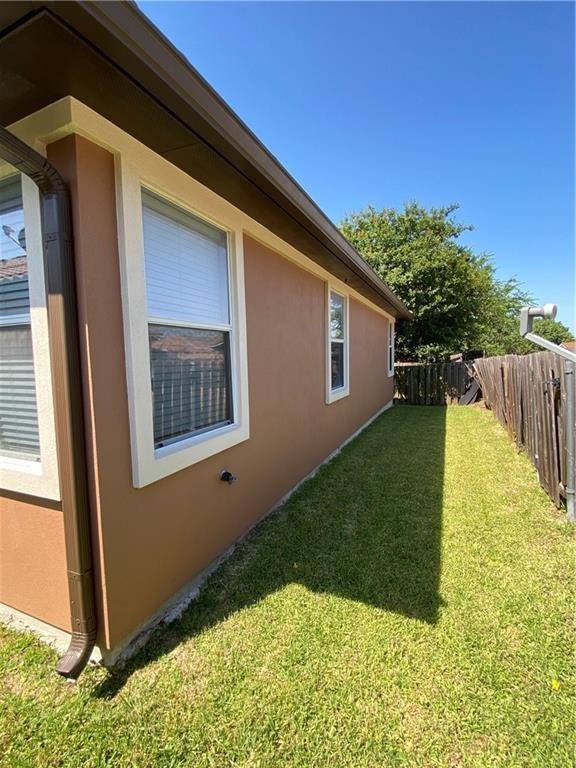 Building Photo - 5624 Toscana Ave