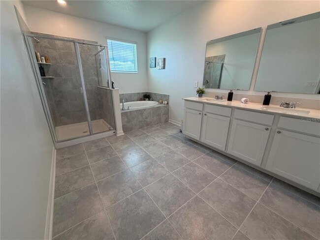 Building Photo - 125 Nine Iron Dr