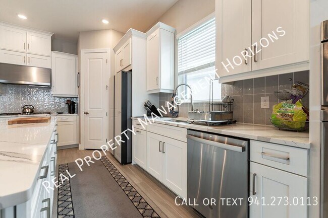 Building Photo - 5312 Caserta Ct