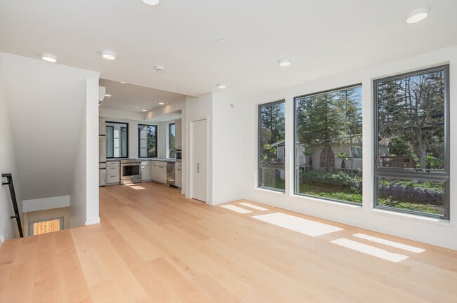 Building Photo - 4224 SW 100th St