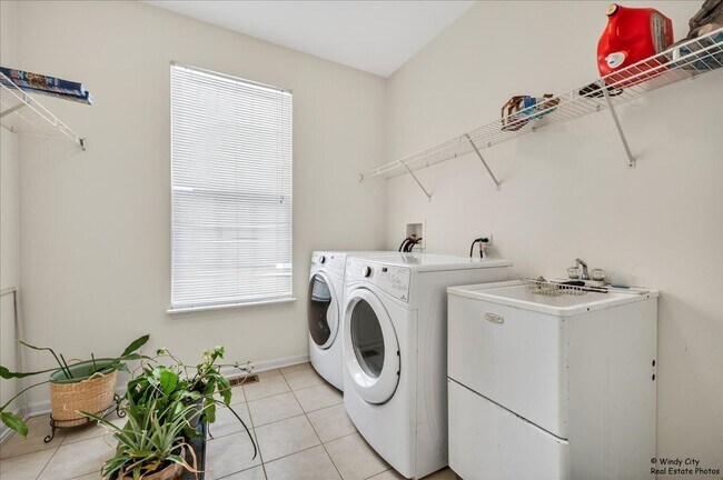 Building Photo - 13957 Emma Ln