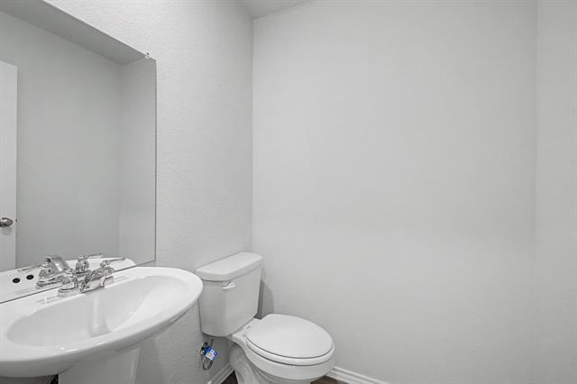 Building Photo - 212 Arbor Ct