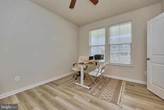 Building Photo - 1006 Shenandoah View Pkwy