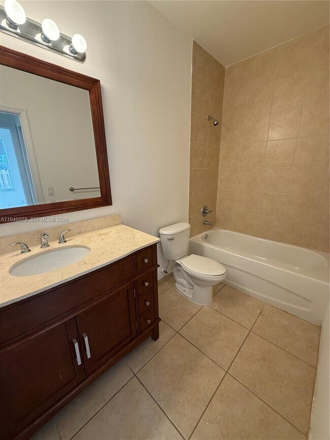 Building Photo - 7412 NW 108th Path