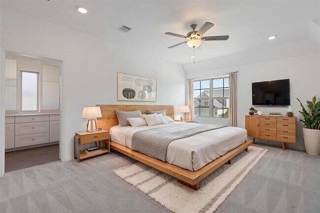 Building Photo - 4914 Chester Lk Ln